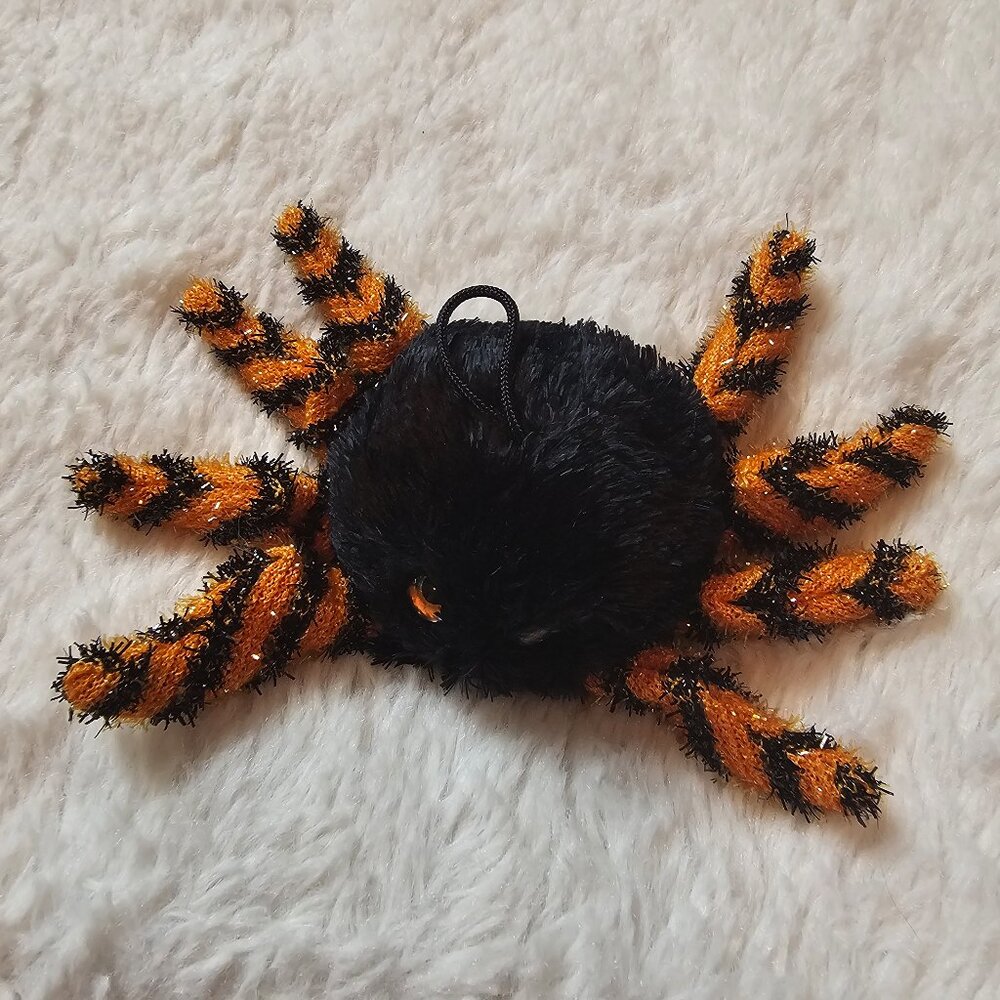 2006 Ty Beanie Baby Halloweenie Halloween Creeps the Spider No Tag